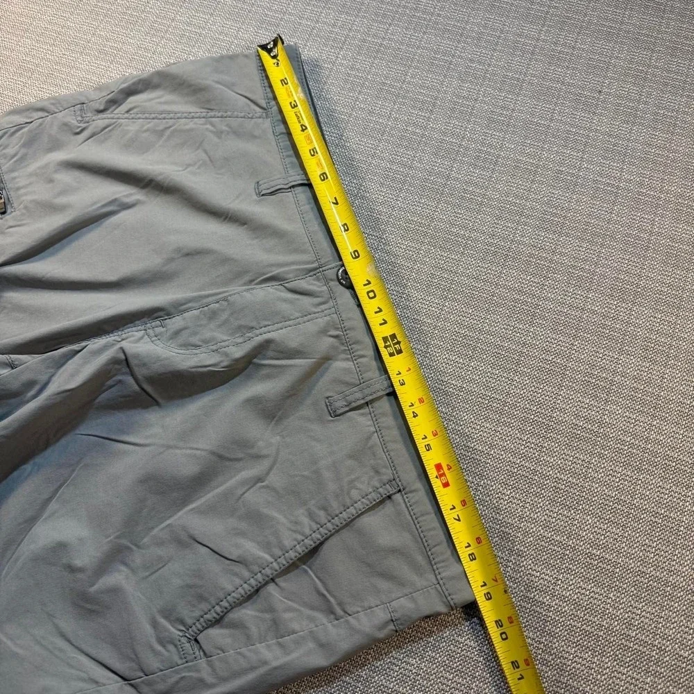 Weatherproof Gray cargo shorts men's size 36